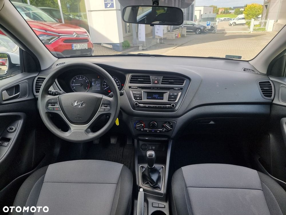 Hyundai i20 1.2 Classic Plus - 28