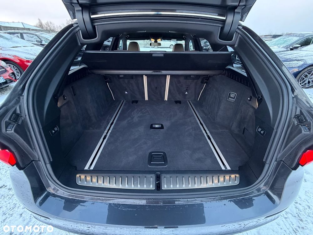 BMW Seria 5 520d Luxury Line - 35