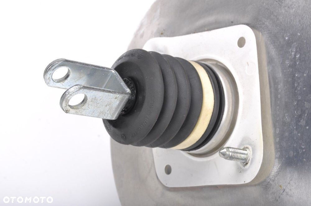 JAGUAR XE 2.0 D SERWO POMPA HAMULCOWA GX73-2B195-BF - 2