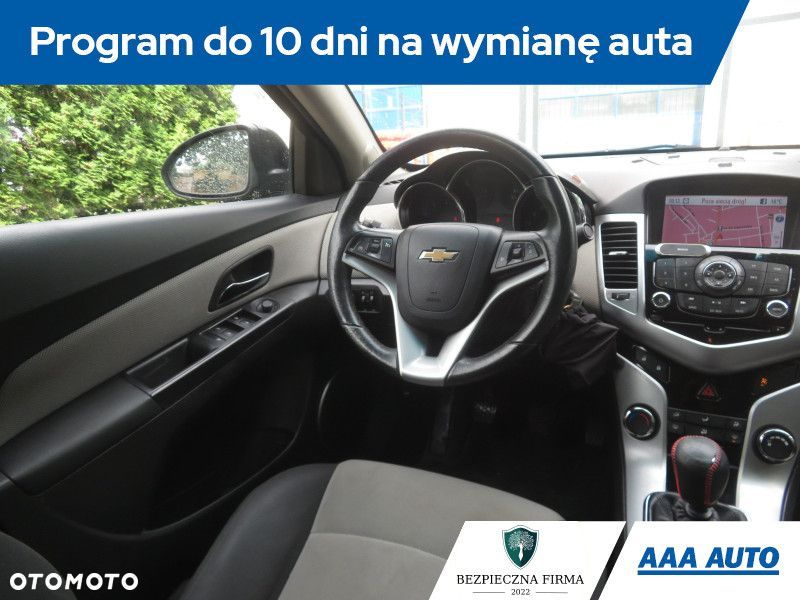 Chevrolet Cruze - 9