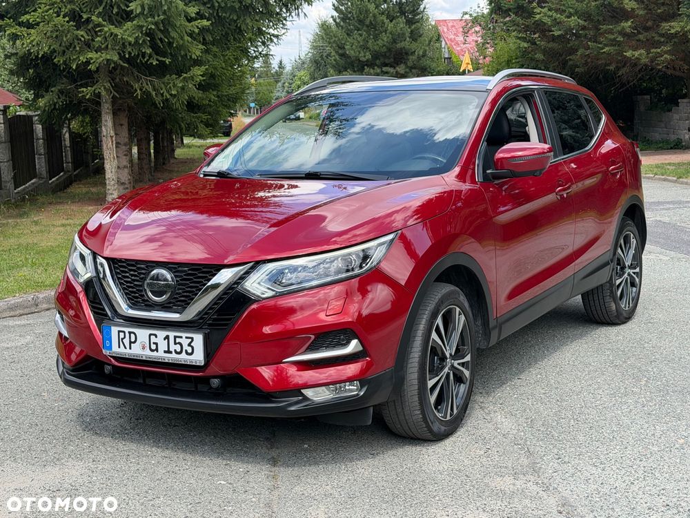 Nissan Qashqai 1.6 DIG-T Tekna+ - 2