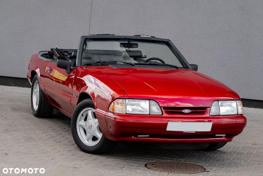 Ford Mustang 5.0 GT - 4