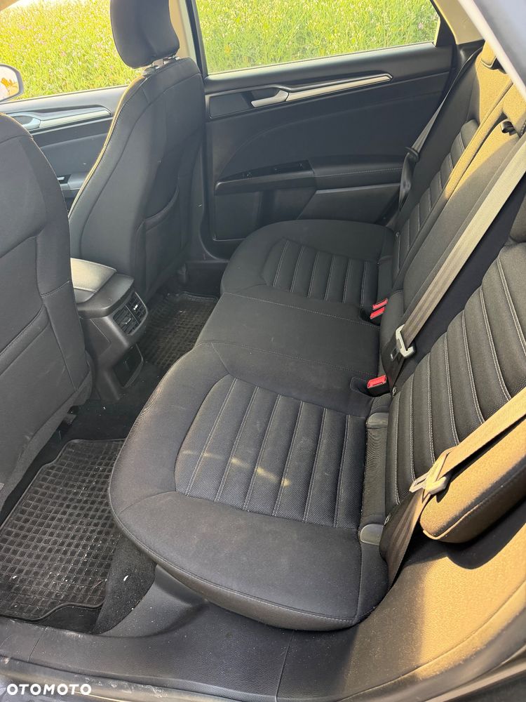 Ford Mondeo - 7