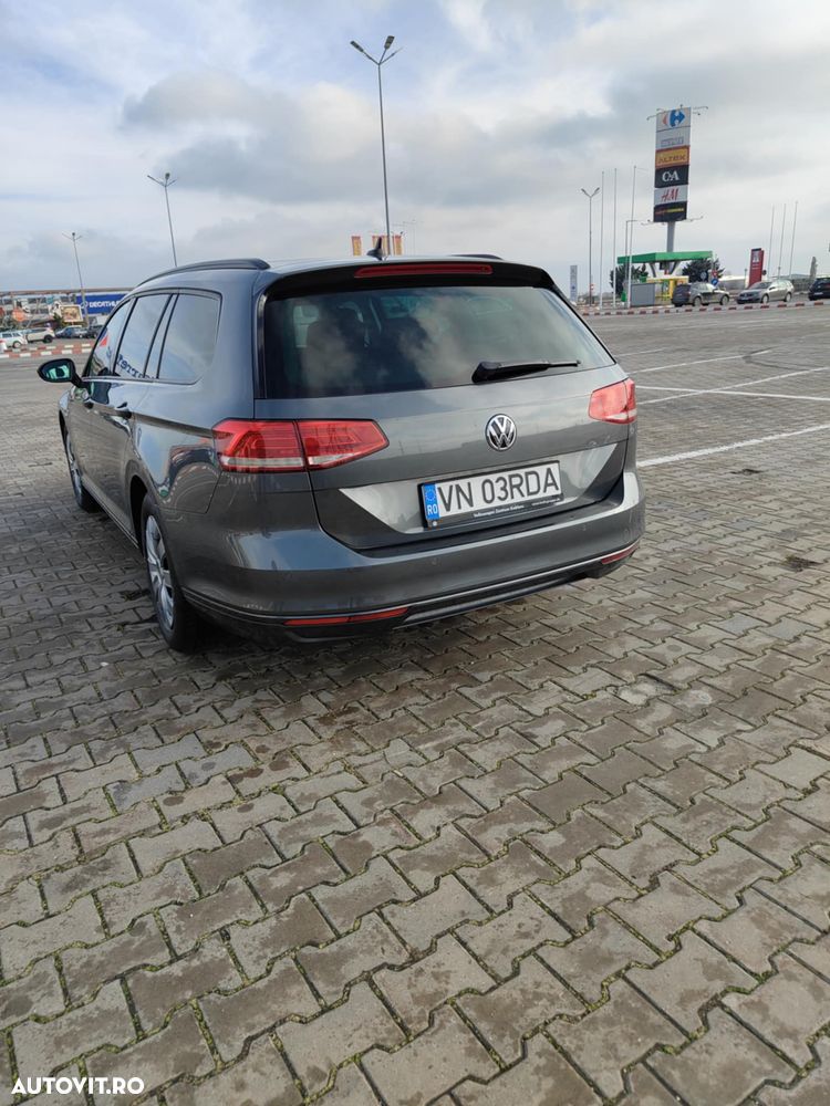 Volkswagen Passat 2.0 TDI SCR DSG Comfortline - 5