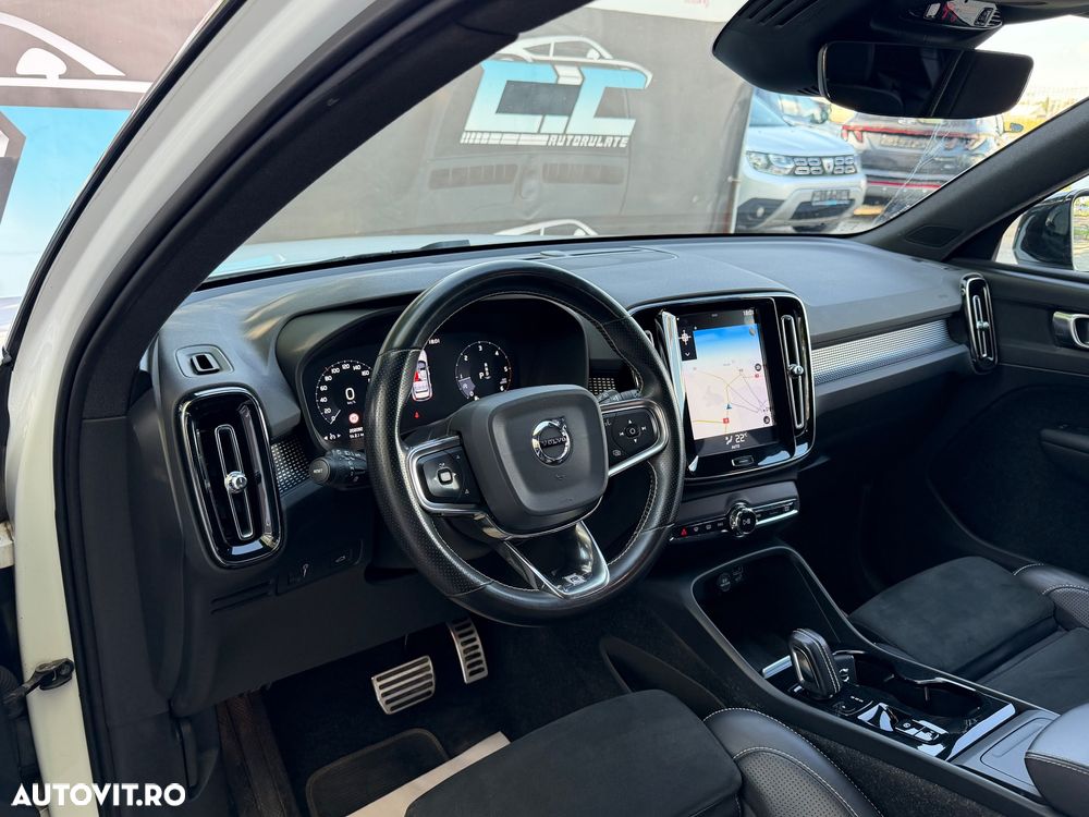 Volvo XC 40 D4 AWD R-Design - 12