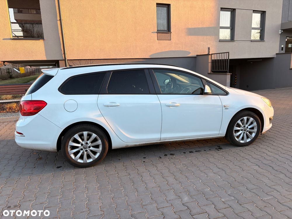 Opel Astra 1.7 CDTI Cosmo - 1
