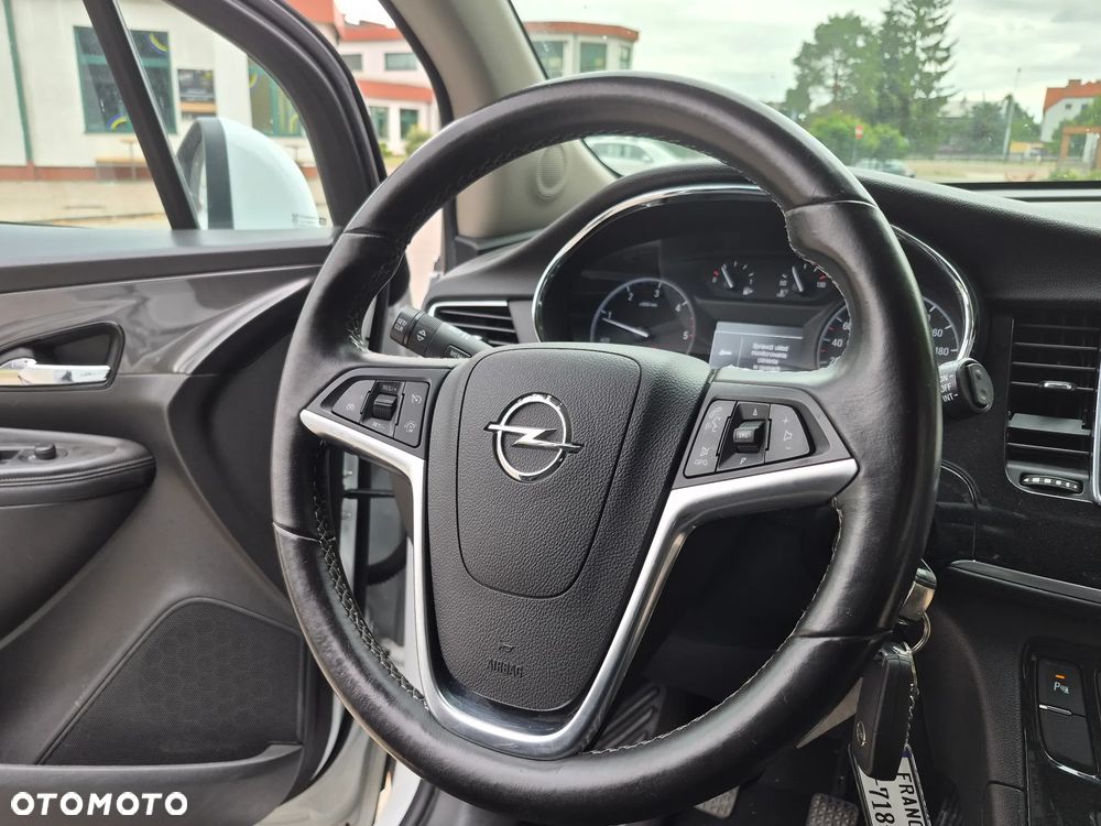 Opel Mokka 1.6 CDTI Cosmo S&S - 24