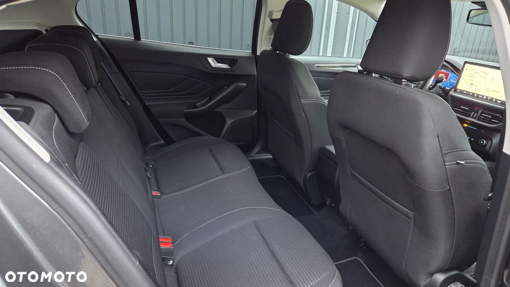 Ford Focus 1.0 EcoBoost Titanium X - 5