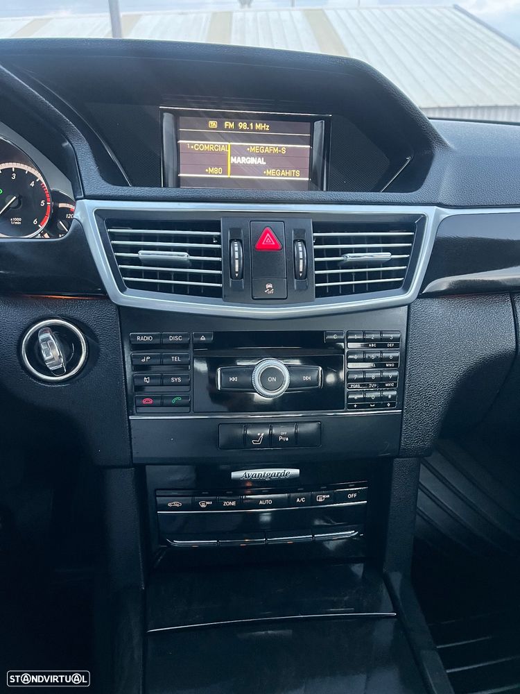 Mercedes-Benz E 350 CDI Avantgarde BlueEfficiency - 12