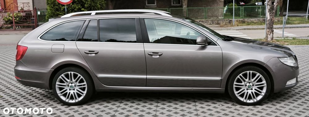 Skoda Superb 2.0 TDI Elegance - 4