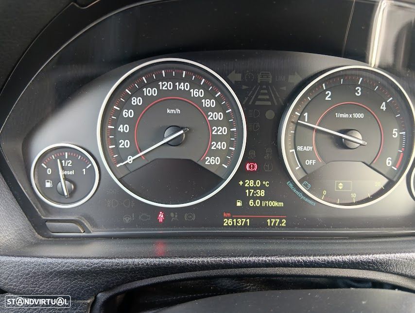 BMW 320 - 13