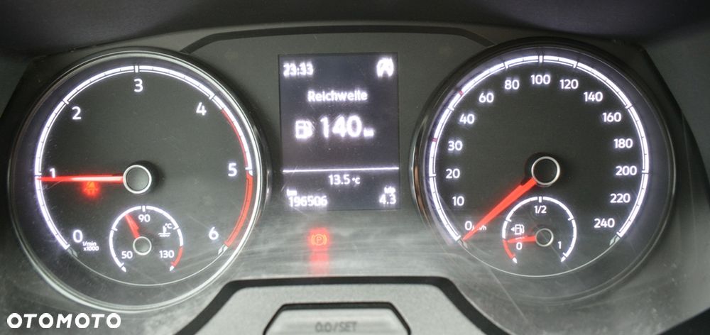 Volkswagen TRANSPORTER T6.1 DOKA - 35