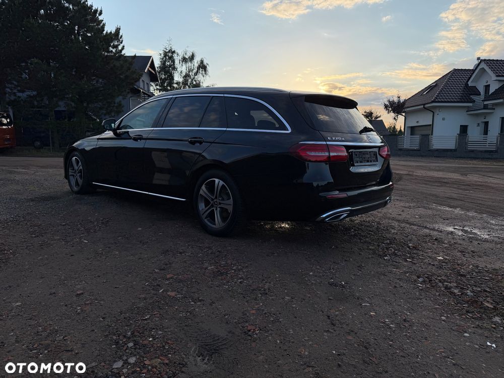 Mercedes-Benz Klasa E 220 d 9G-TRONIC Avantgarde - 16
