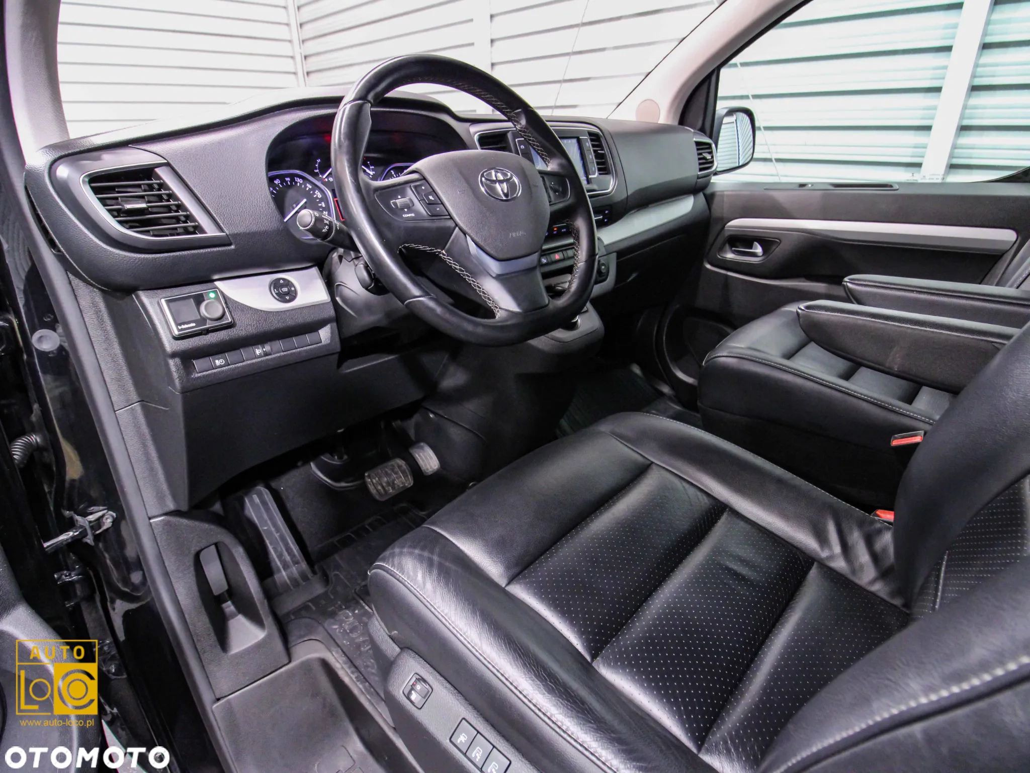Toyota Proace Verso 2.0 D4-D Long Business - 19