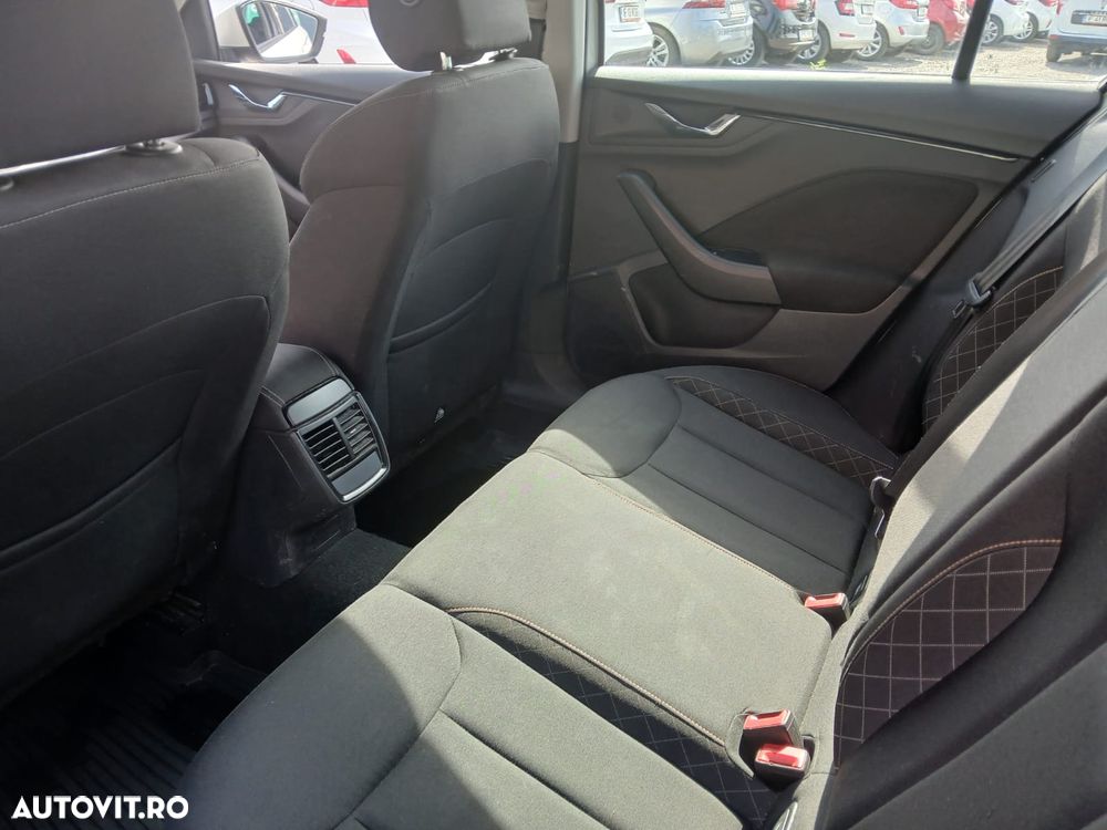 Skoda Kamiq 1.0 TSI Ambition - 5