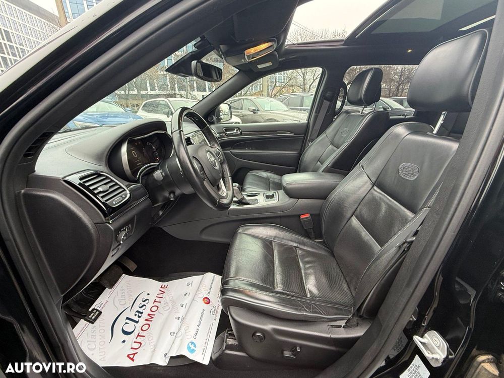 Jeep Grand Cherokee - 8