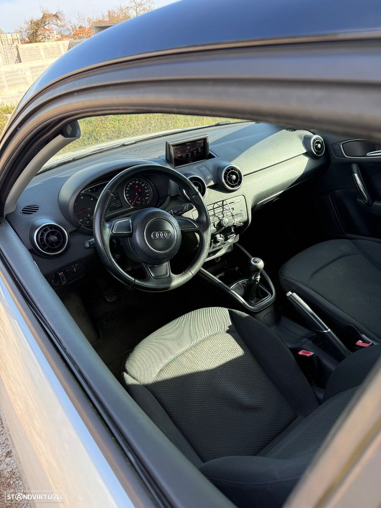 Audi A1 1.6 TDI S line edition - 5