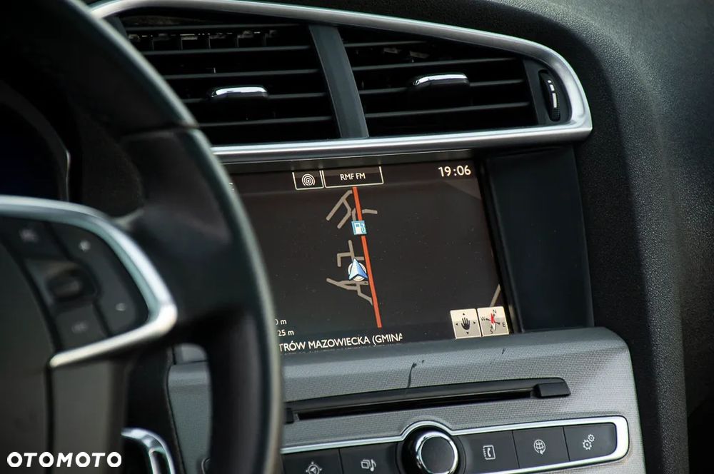 Citroën C4 PureTech 130 Stop & Start EAT6 Selection - 32