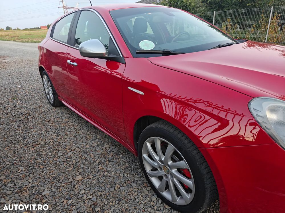 Alfa Romeo Giulietta 2.0 JTDM 16V - 2