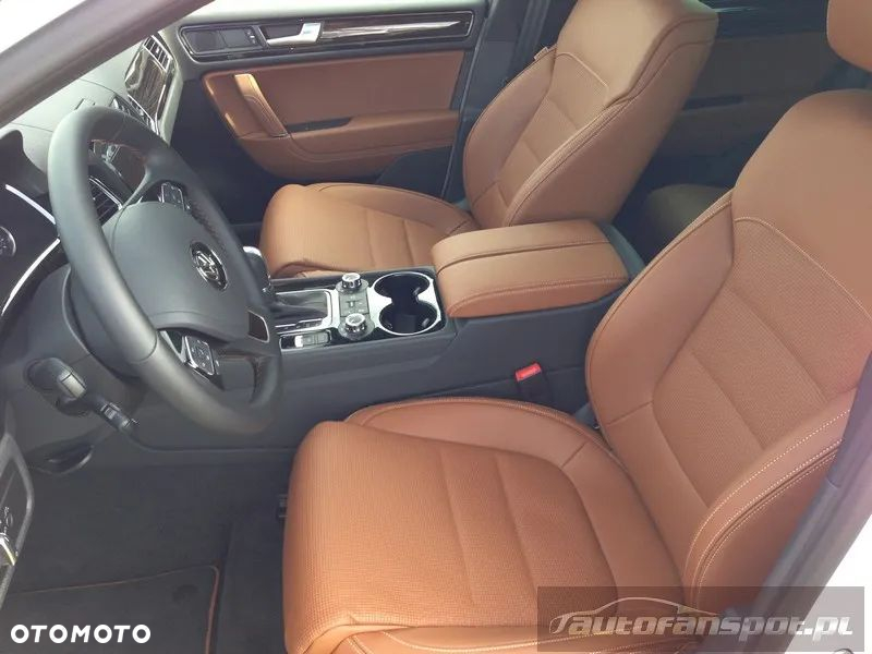 Volkswagen Touareg 3.0 V6 TDI BMT X-Edition - 2