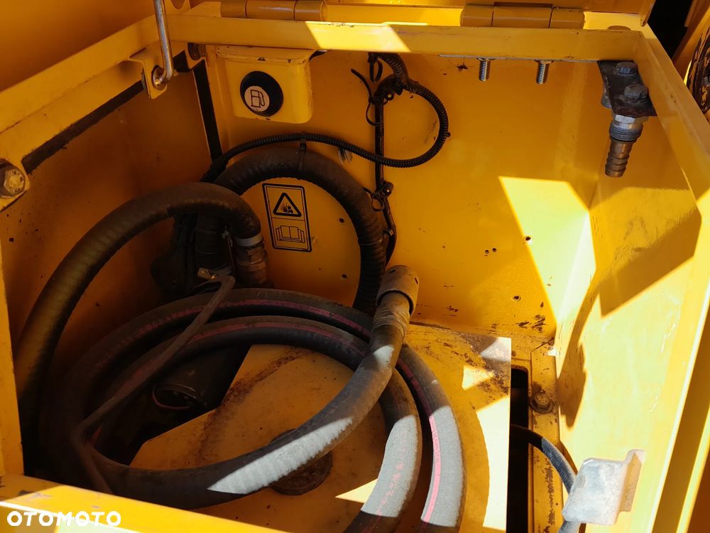 JCB JS 145 W - 20