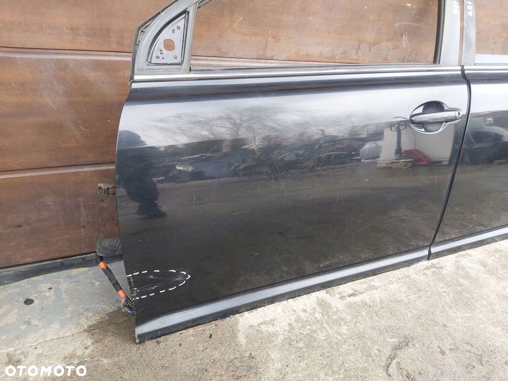 TOYOTA Avensis T25 03-08 r drzwi lewy przód lewe przednie 209 - 1