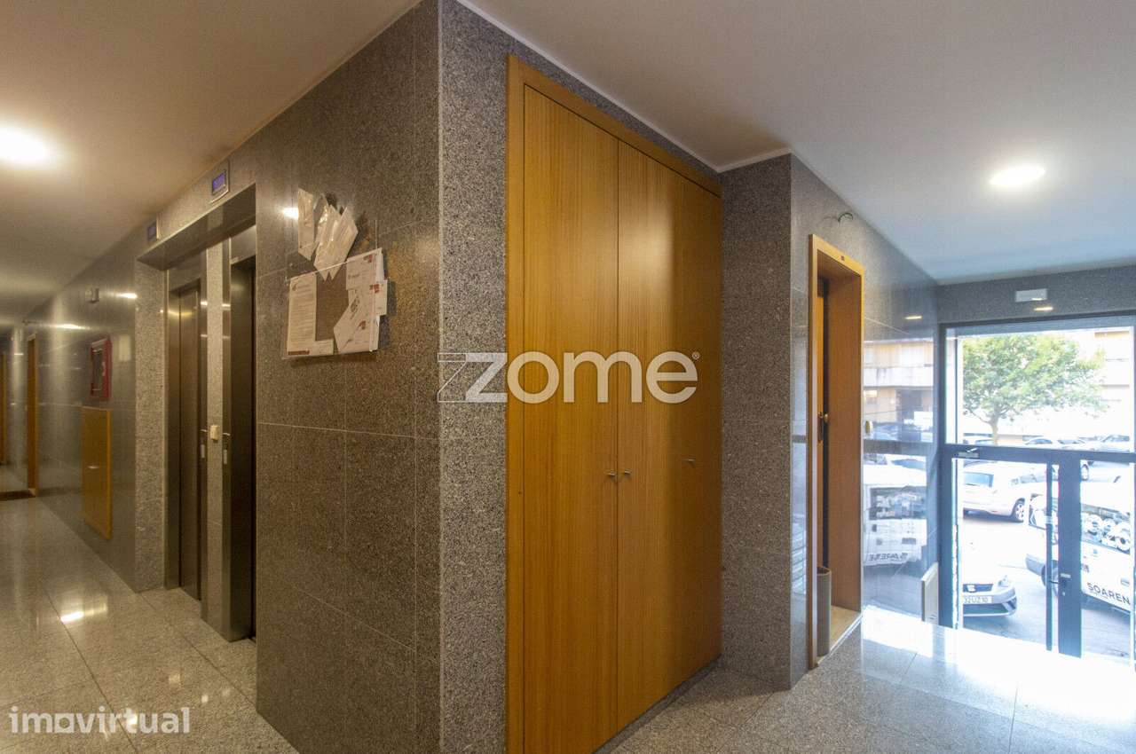 Apartamento T1 Junto á UM - Grande imagem: 3/13