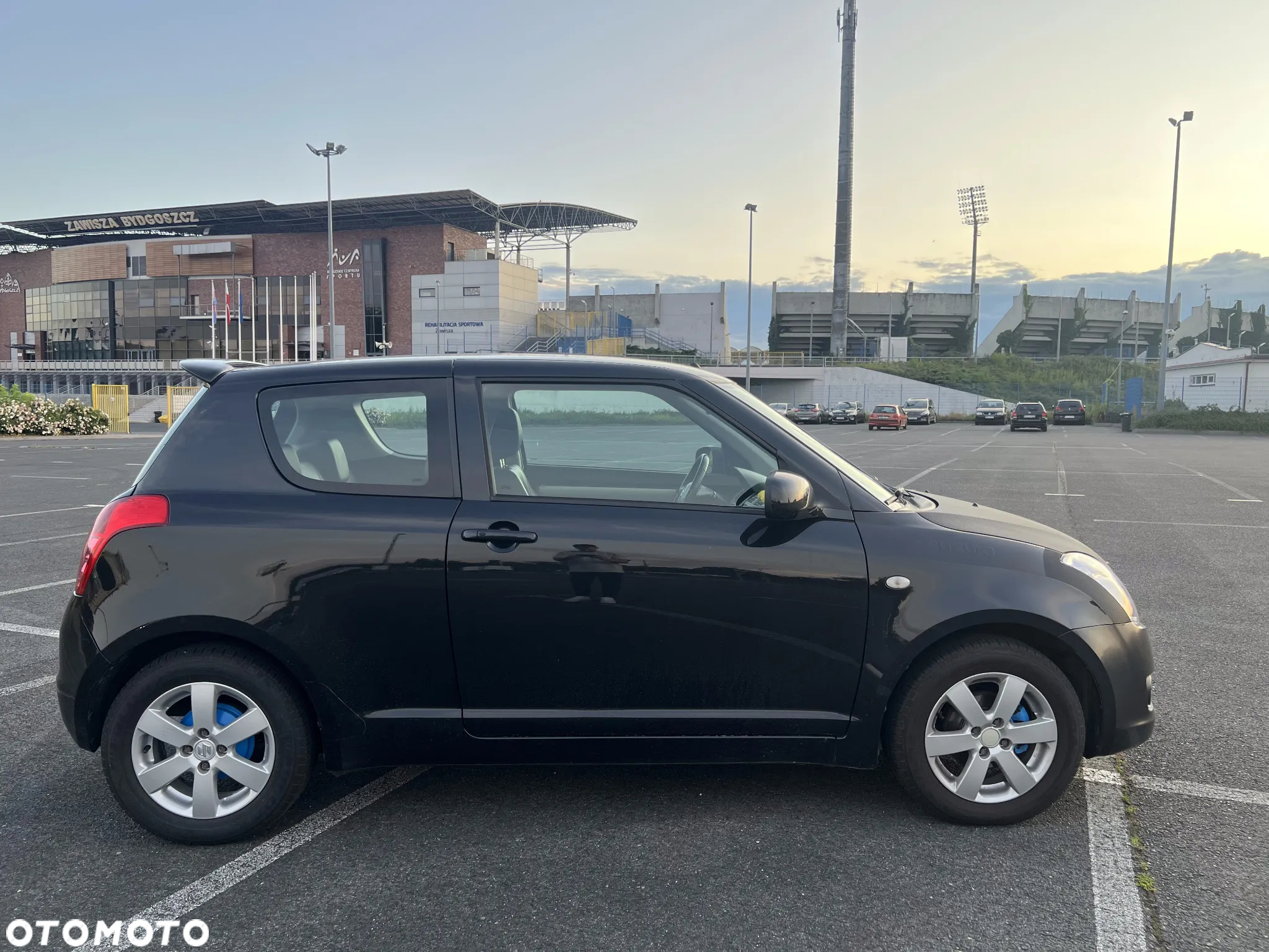 Suzuki Swift 1.3 Club - 8
