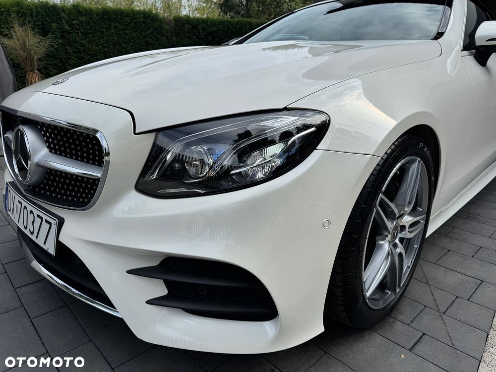 Mercedes-Benz Klasa E 400 4-Matic 9G-TRONIC - 25