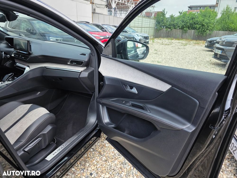 Peugeot 3008 225 e-EAT8 GT Pack - 14