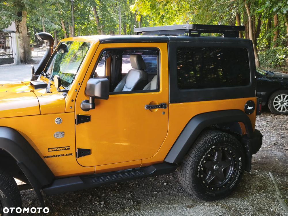 Jeep Wrangler - 3