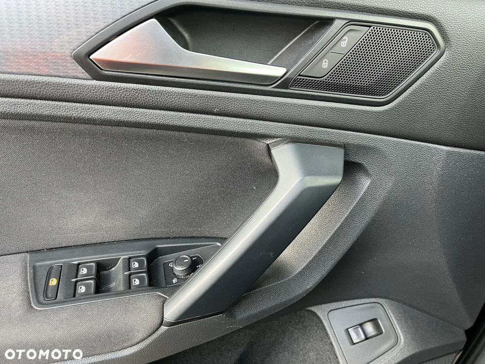 Volkswagen Tiguan 1.5 TSI EVO Life - 28