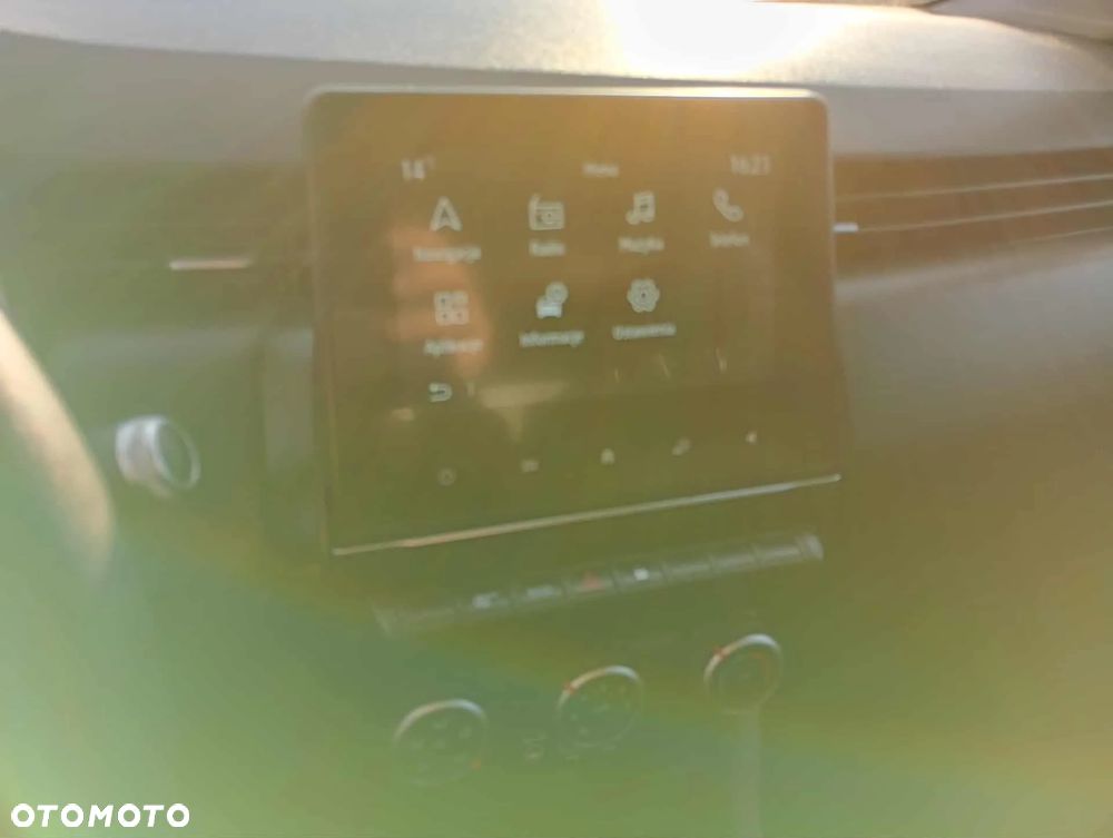 Renault Clio - 13