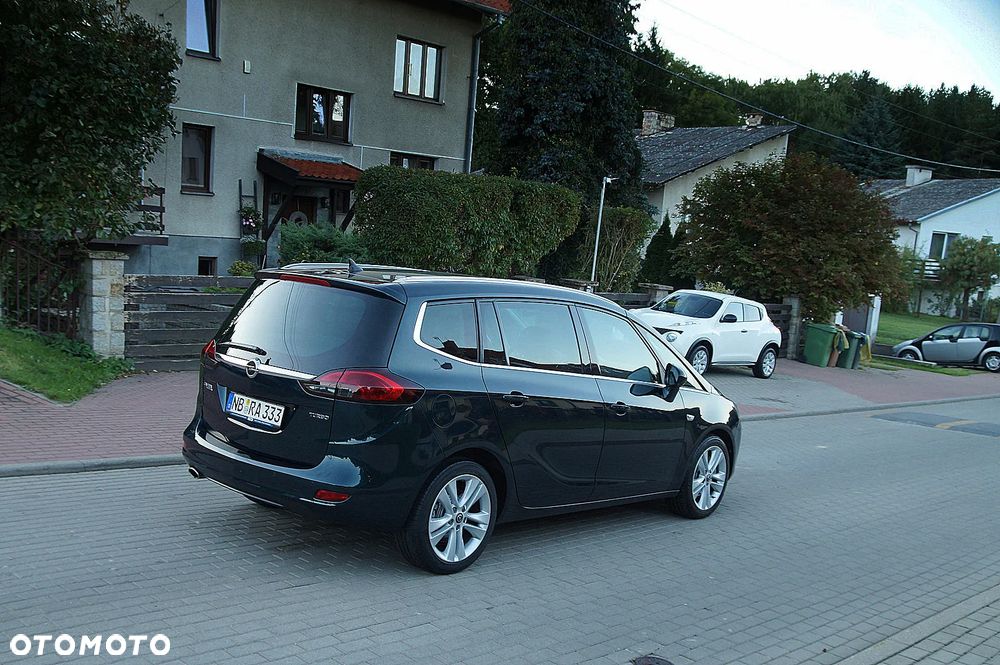 Opel Zafira 1.6 T SIDI Cosmo S&S - 8