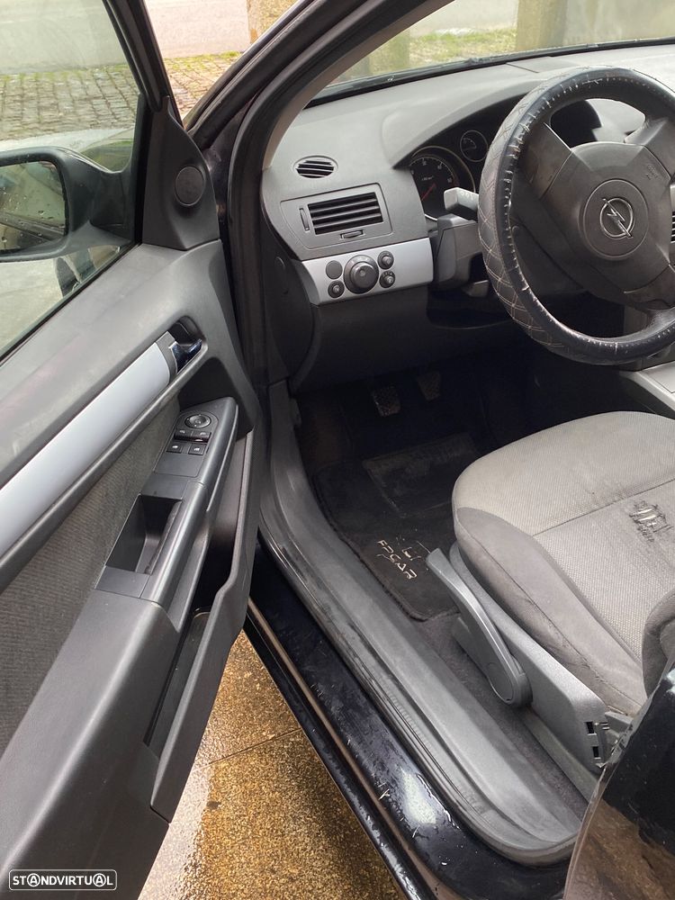 Opel Astra - 2
