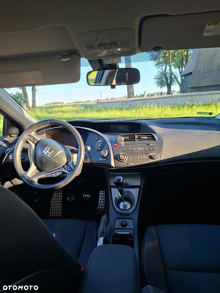 Honda Civic 1.8 Comfort - 16