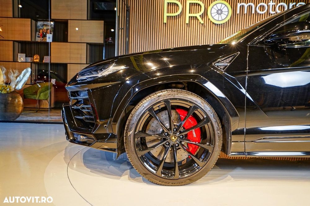 Lamborghini URUS - 26