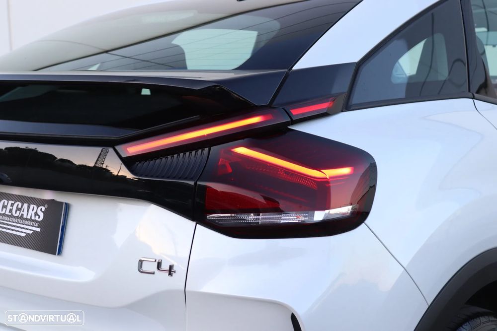 Citroën C4 1.2 PureTech Plus - 19