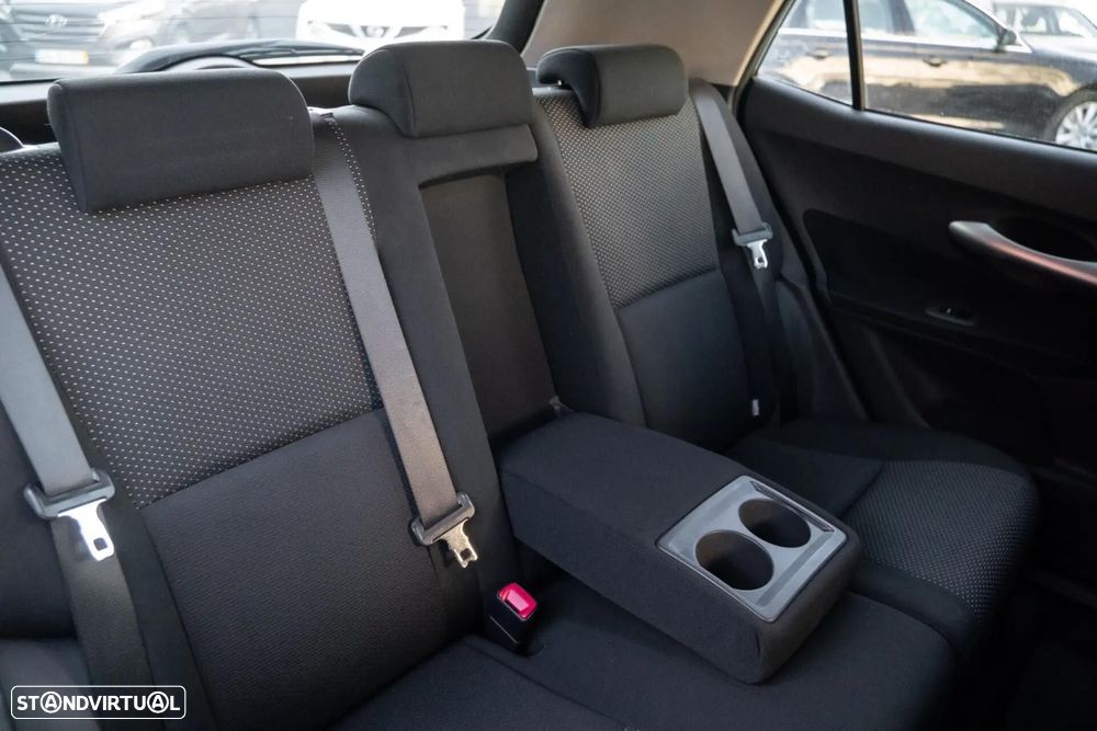 Toyota Auris 1.4 D-4D ACtive+AC - 22