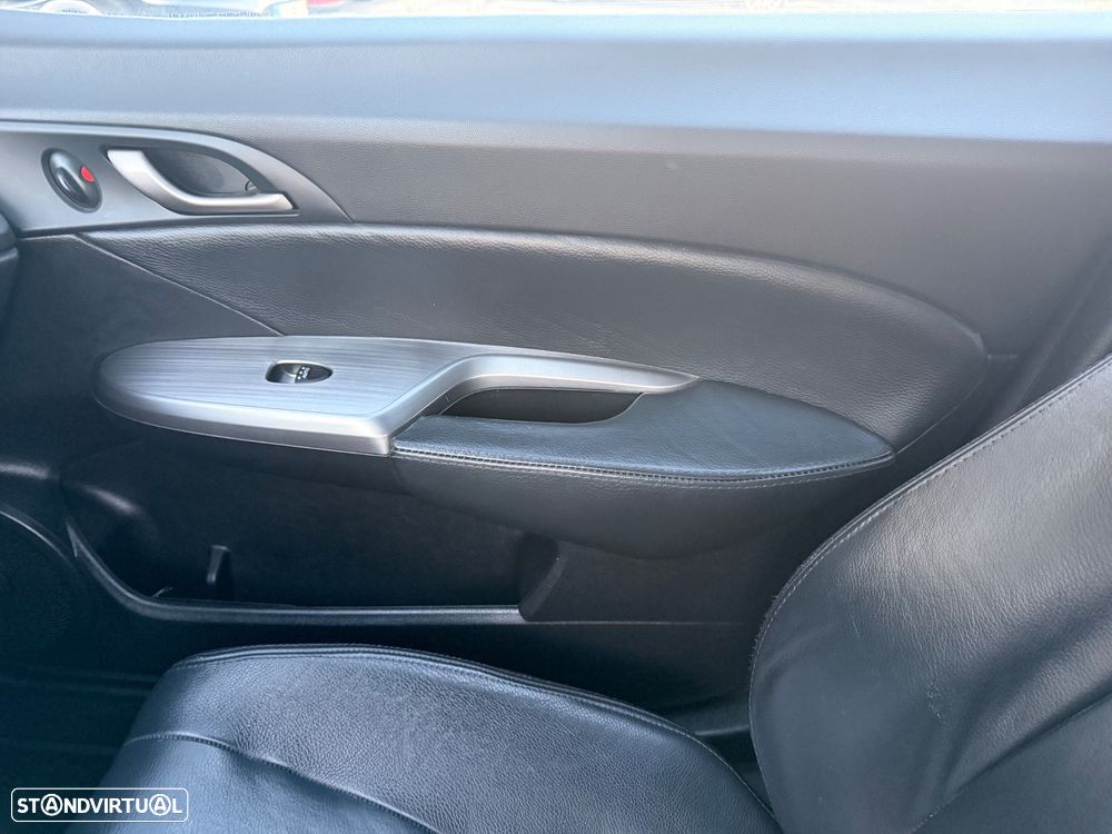 Honda Civic 1.4 i-VTEC Elegance - 54