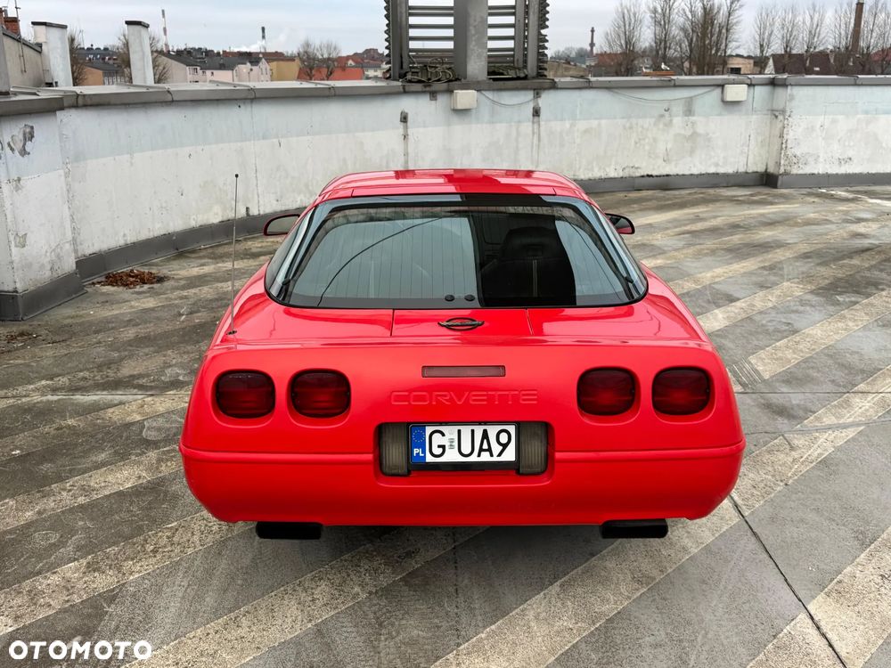 Chevrolet Corvette 5.7 - 4