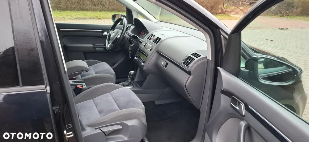 Volkswagen Touran 1.4 TSI DSG Highline - 5