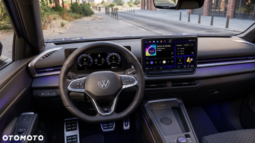 Volkswagen T-Roc - 14