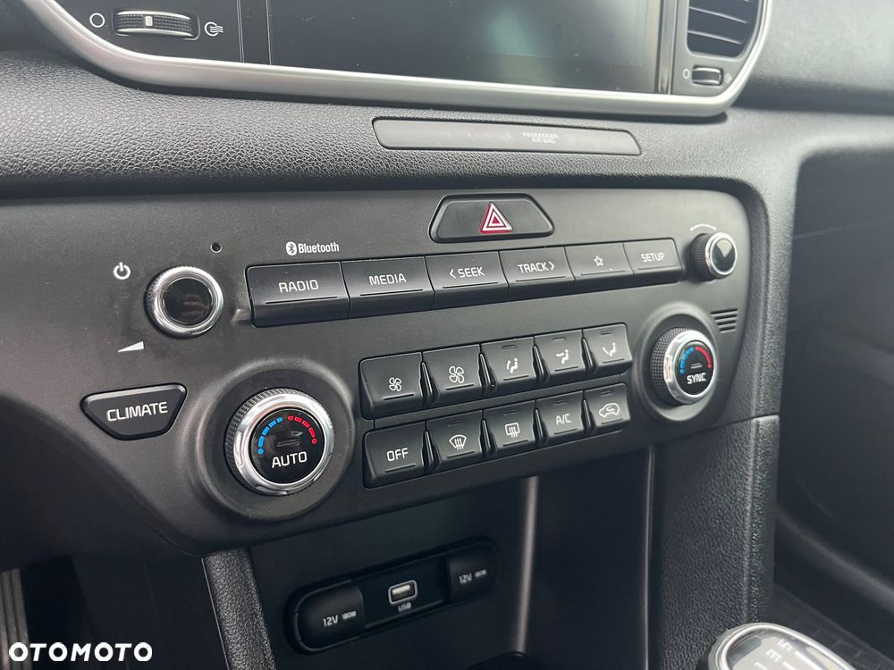 Kia Sportage 1.6 CRDI M 4WD - 27