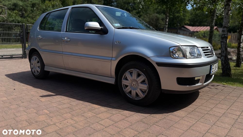 Volkswagen Polo 1.4 Basis - 3