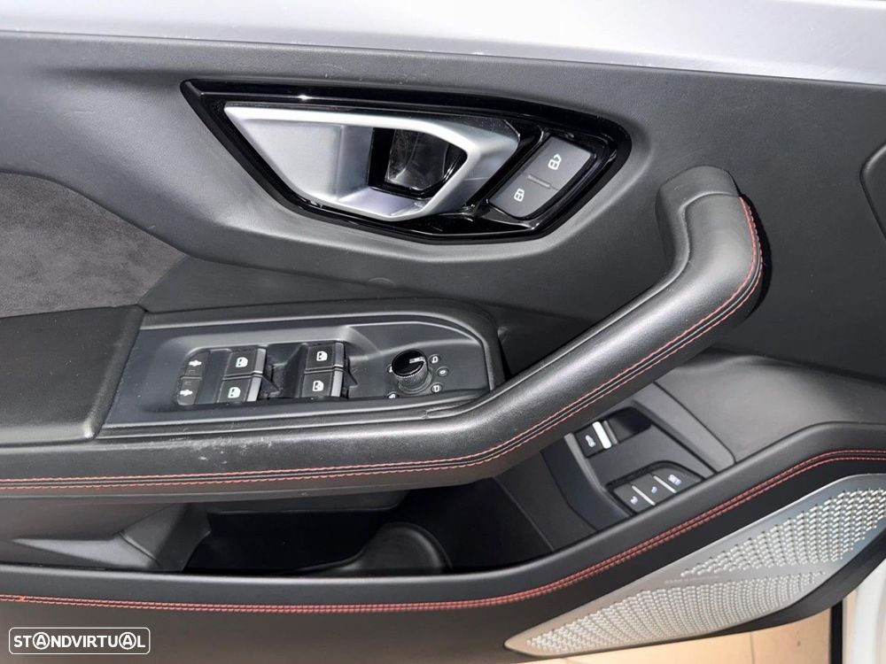 Lamborghini Urus 4.0 V8 - 14