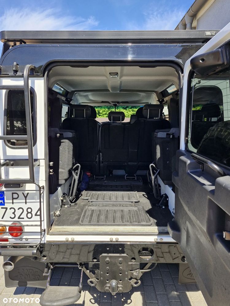 Land Rover Defender 2.2 TD4 E - 9