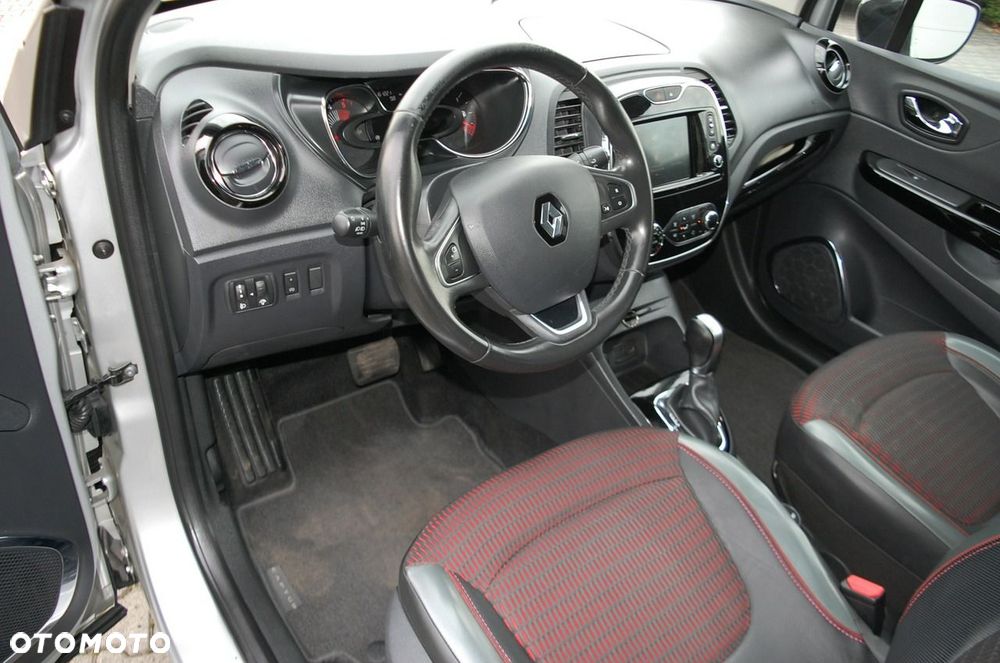 Renault Captur - 22