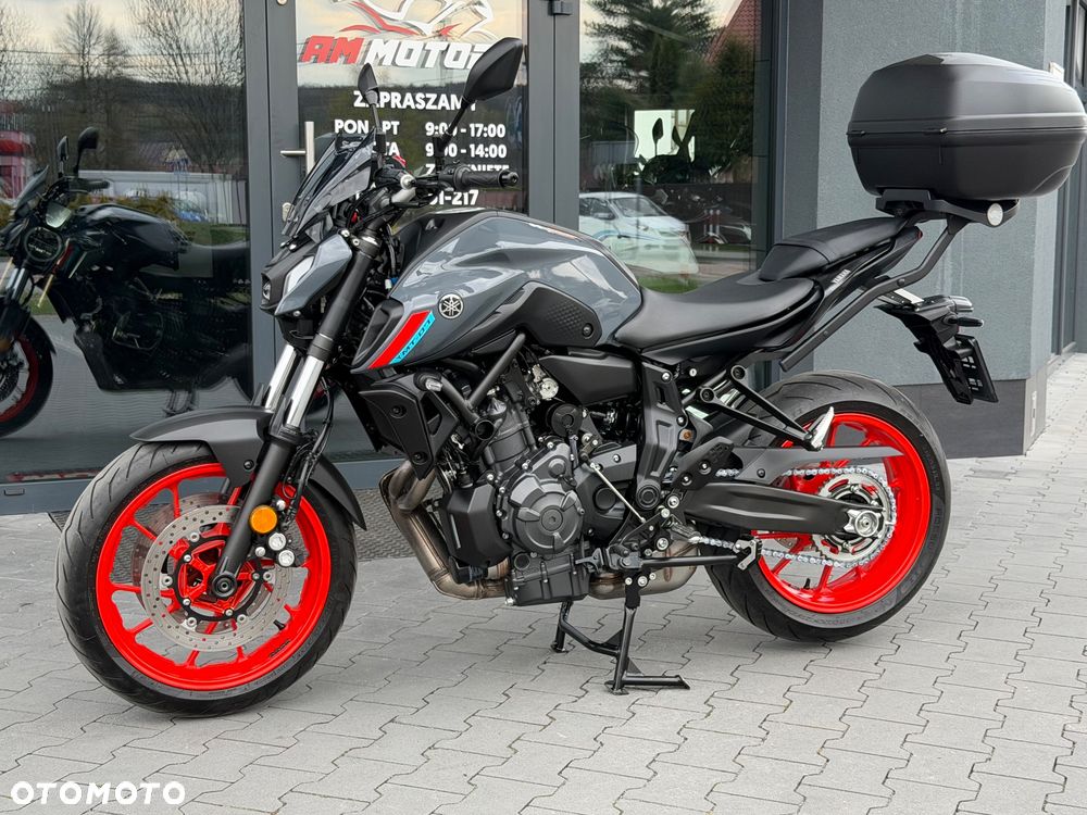 Yamaha MT - 30