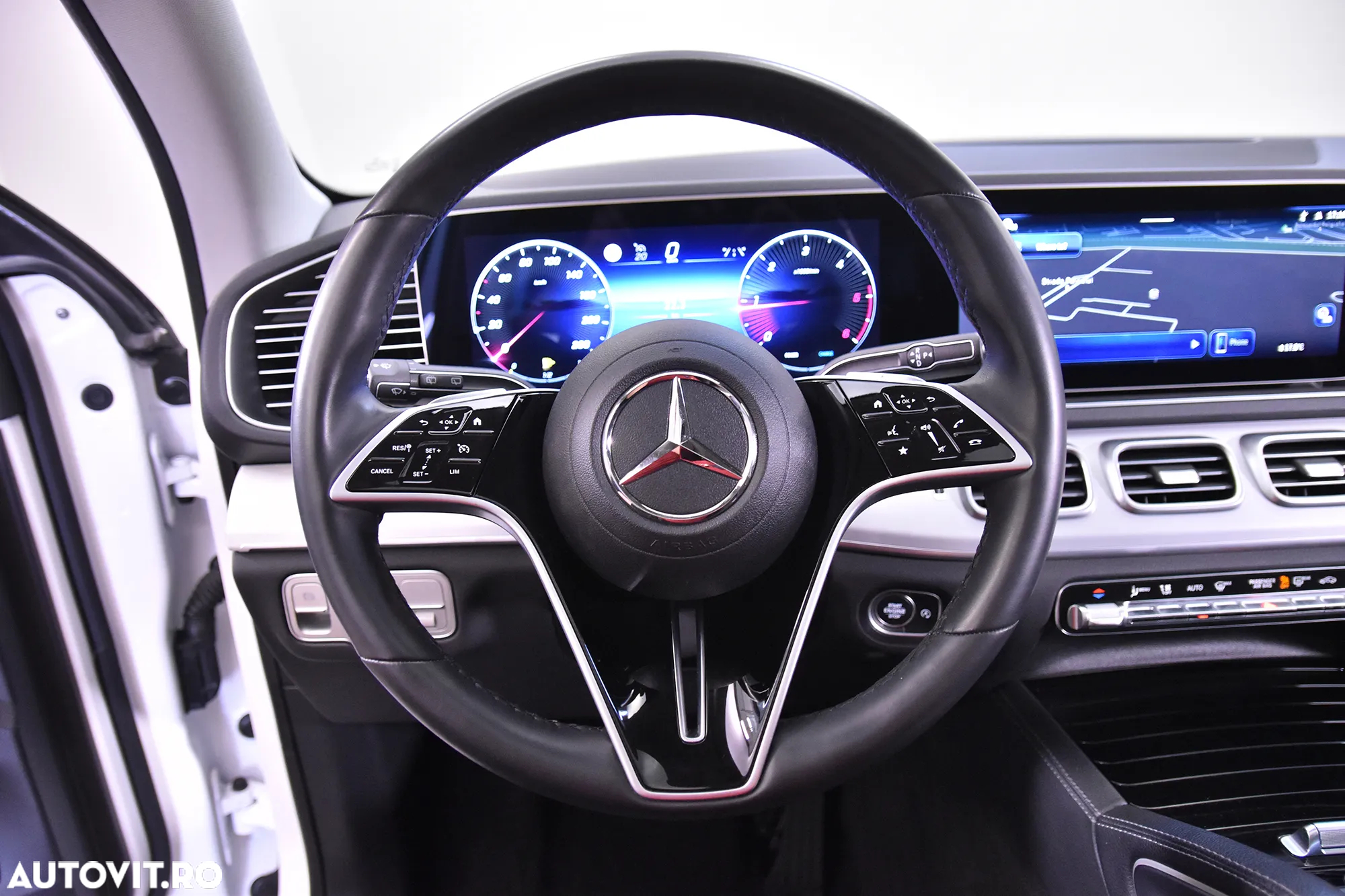 Mercedes-Benz GLE 300 d MHEV 4MATIC - 17
